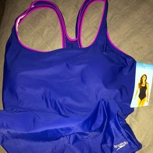 Speedo women’s swimsuit